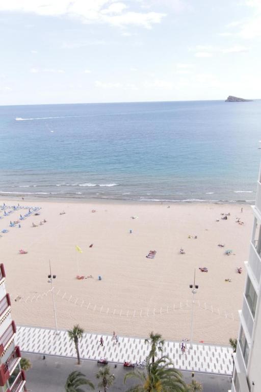 Apartamento Torre Yago, primera línea de playa para 6 personas Benidorm Exterior foto