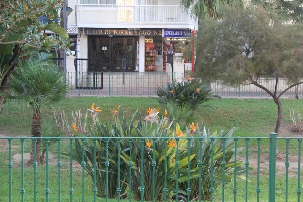 Apartamento Torre Yago, primera línea de playa para 6 personas Benidorm Exterior foto
